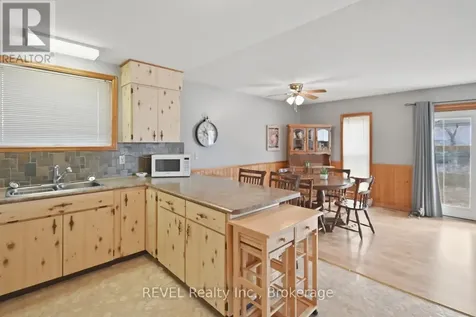 2757 North Shore Drive Drive East Haldimand ON N0A 1K0