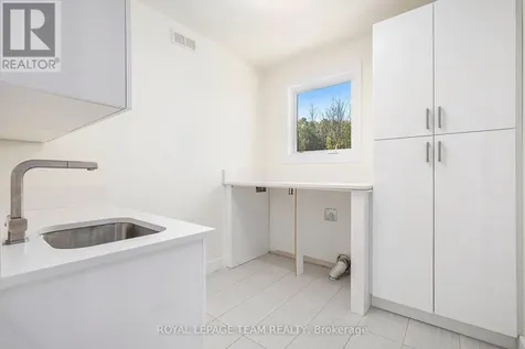 896 Corktown Road Merrickville-wolford ON K0G 1N0