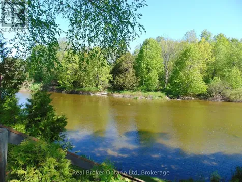 16 Twin River Drive North South Bruce Peninsula ON N0H 2T0