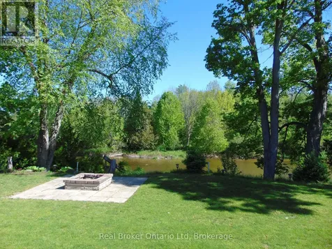 16 Twin River Drive North South Bruce Peninsula ON N0H 2T0