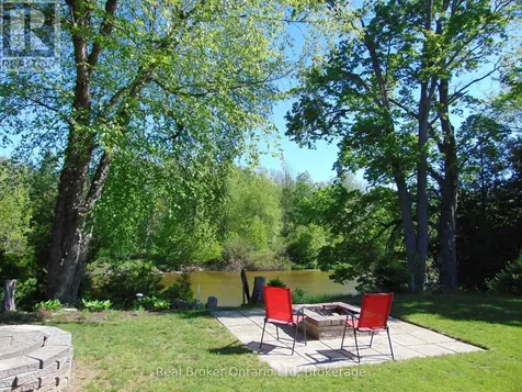 16 Twin River Drive North South Bruce Peninsula ON N0H 2T0