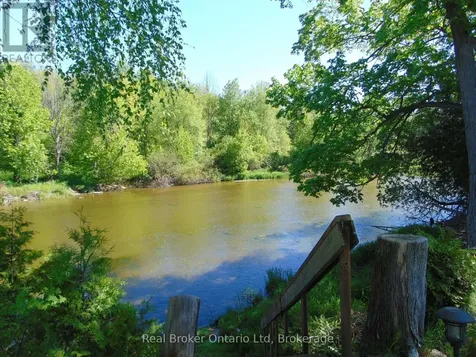 16 Twin River Drive North South Bruce Peninsula ON N0H 2T0