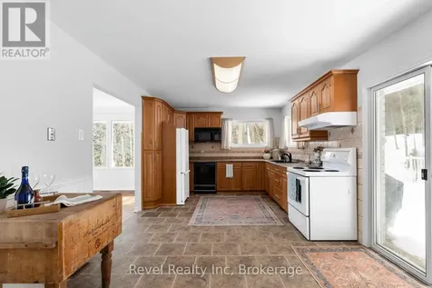 75 Silver Point Drive Seguin ON P2A 2W8