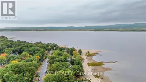 488 Bayview Drive Ottawa ON K0A 3M0