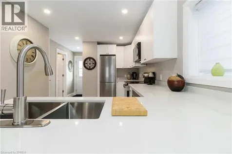 16 Mt. Pleasant Street Brantford ON N3T 1S5