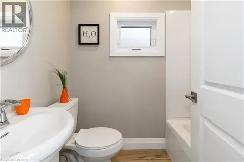 16 Mt. Pleasant Street Brantford ON N3T 1S5
