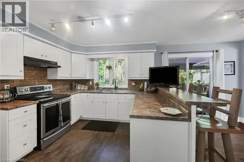 56 Forsythe Avenue Brantford ON N3R 3L7