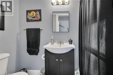 56 Forsythe Avenue Brantford ON N3R 3L7