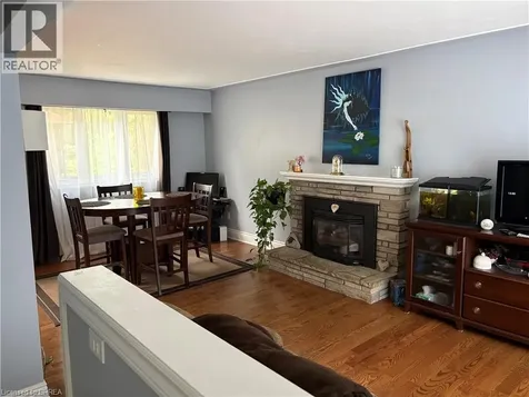 56 Forsythe Avenue Brantford ON N3R 3L7