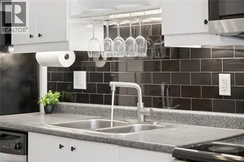 410 King Street West Kitchener ON N2G 1C3