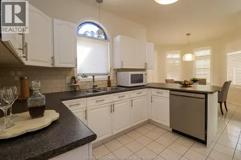 4612 Ascot Court Windsor ON N9G 2M1