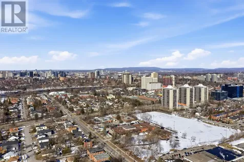 211 Columbus Avenue Ottawa ON K1K 1P7