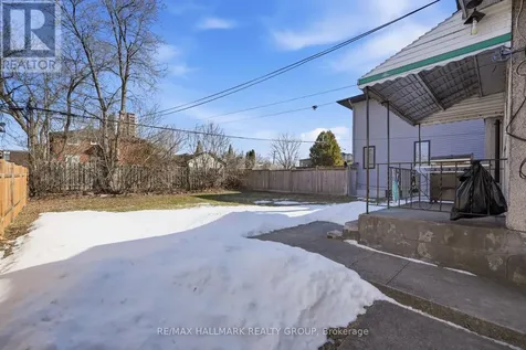 211 Columbus Avenue Ottawa ON K1K 1P7