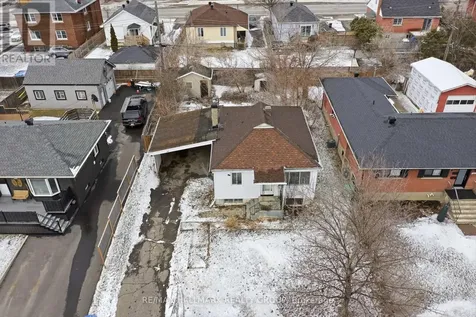 479 Newman Avenue Ottawa ON K1K 1N8