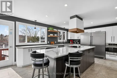 782 Notre Dame Street Russell ON K0A 1W1