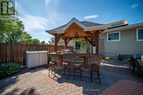 782 Notre Dame Street Russell ON K0A 1W1