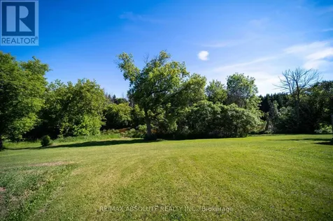 782 Notre Dame Street Russell ON K0A 1W1
