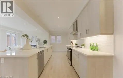 39 Guernsey Drive Kitchener ON N2R 0T7