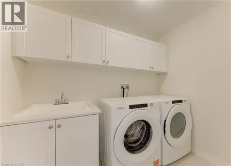 39 Guernsey Drive Kitchener ON N2R 0T7