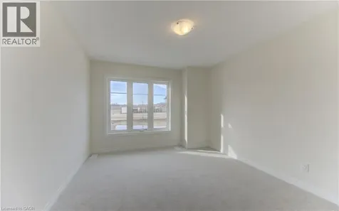 39 Guernsey Drive Kitchener ON N2R 0T7