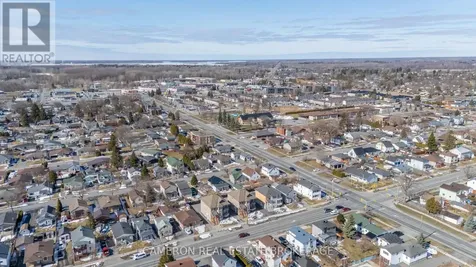 1234 Cumberland Street Cornwall ON K6J 4K5