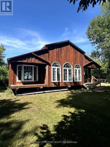 8 St. Francis Island South Glengarry ON K0C 2E0