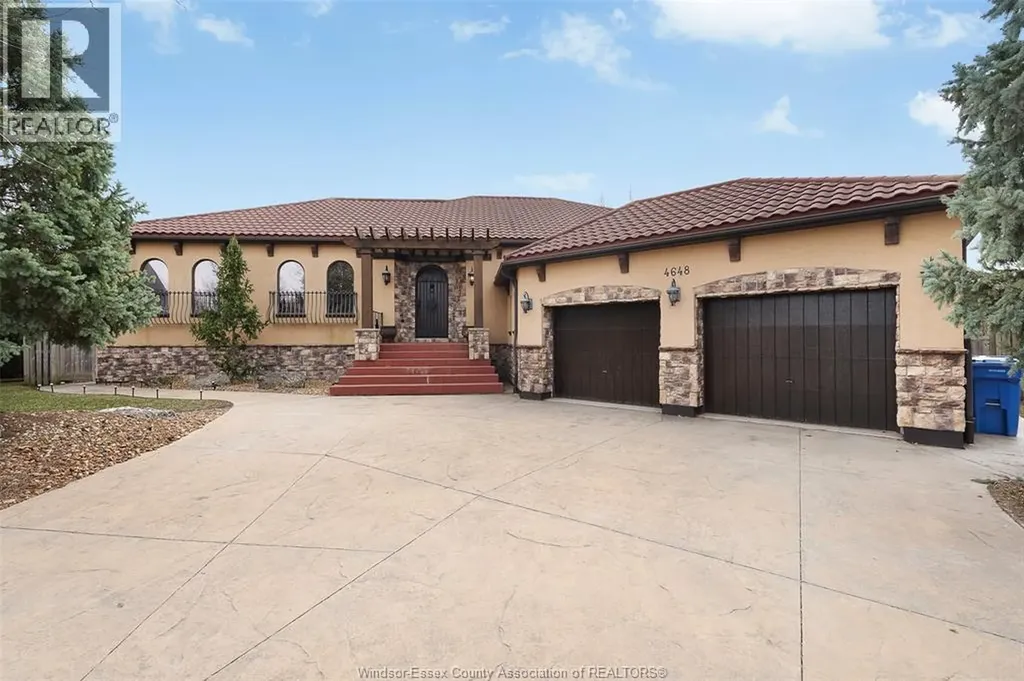 4648 Jenkela Court Windsor ON N9G 3C4