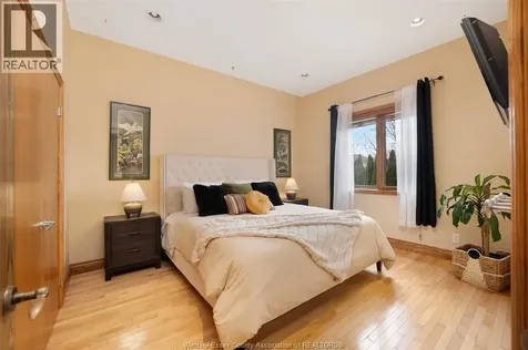 4648 Jenkela Court Windsor ON N9G 3C4