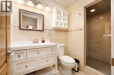 4648 Jenkela Court Windsor ON N9G 3C4