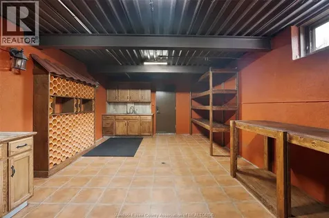4648 Jenkela Court Windsor ON N9G 3C4