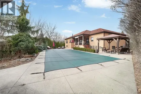 4648 Jenkela Court Windsor ON N9G 3C4