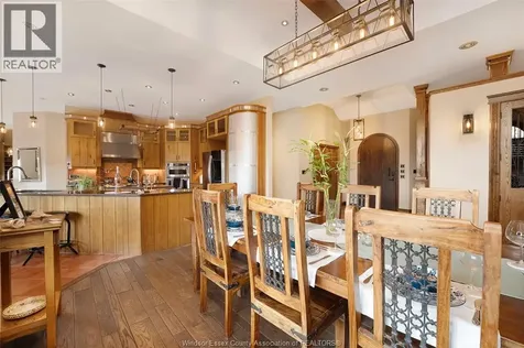 4648 Jenkela Court Windsor ON N9G 3C4