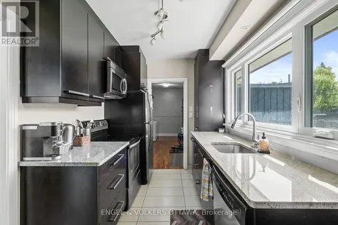 1372 Ridgedale Street Ottawa ON K1T 1C5