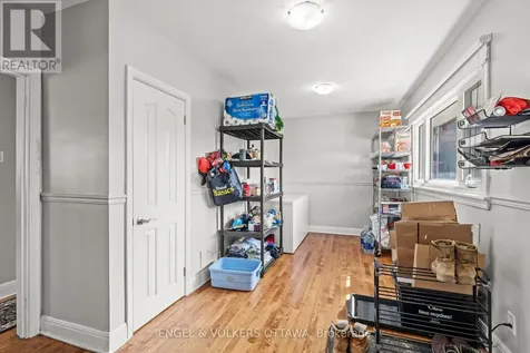 1372 Ridgedale Street Ottawa ON K1T 1C5