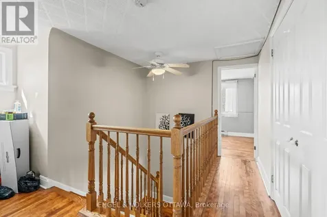1372 Ridgedale Street Ottawa ON K1T 1C5