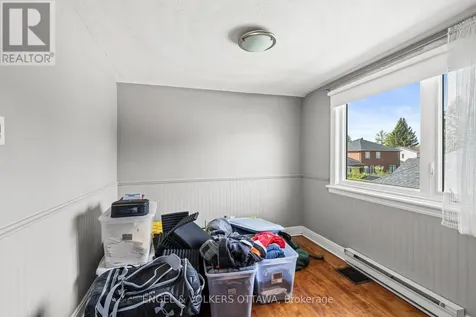 1372 Ridgedale Street Ottawa ON K1T 1C5