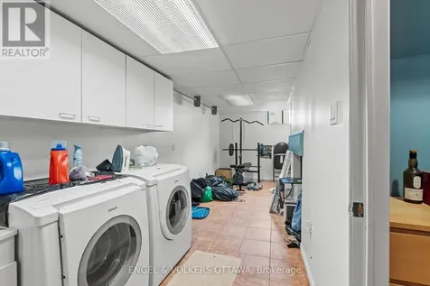 1372 Ridgedale Street Ottawa ON K1T 1C5