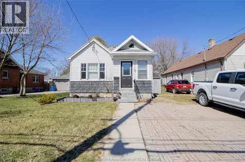 35 Alexandra Avenue Chatham ON N7M 1X9