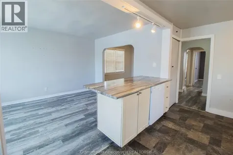 35 Alexandra Avenue Chatham ON N7M 1X9