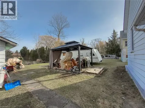 268 Emerick Avenue Fort Erie ON L2A 2W5