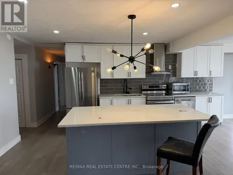 35 Lakeside Avenue Meaford ON N4L 1A7