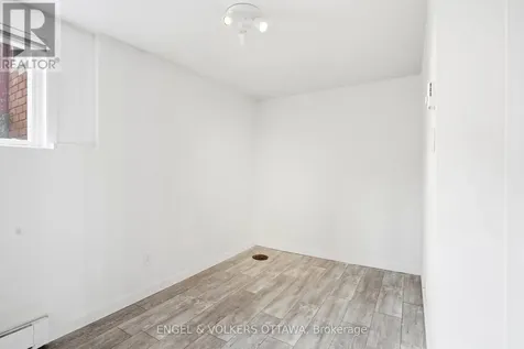 311 Presland Road Ottawa ON K1K 2B6