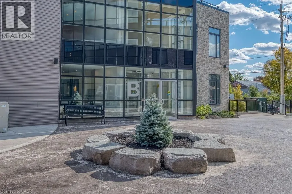 85 Morrell Street Brantford ON N3T 4J6