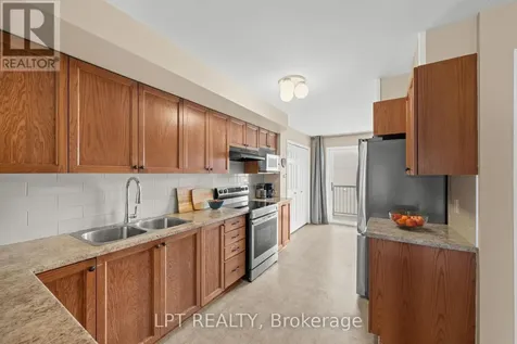 902 Longfields Drive Ottawa ON K2J 5K6