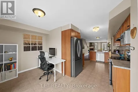 902 Longfields Drive Ottawa ON K2J 5K6