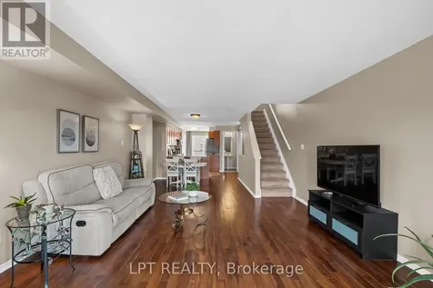 902 Longfields Drive Ottawa ON K2J 5K6