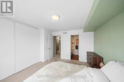 902 Longfields Drive Ottawa ON K2J 5K6