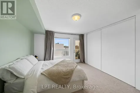 902 Longfields Drive Ottawa ON K2J 5K6