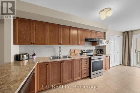 902 Longfields Drive Ottawa ON K2J 5K6