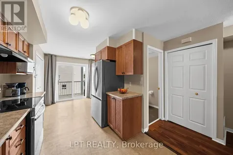 902 Longfields Drive Ottawa ON K2J 5K6